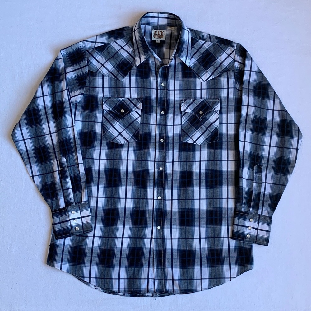 Ely Cattleman Pearl Snap Long Sleeve Western Men’s Black & Navy Plaid Shirt L